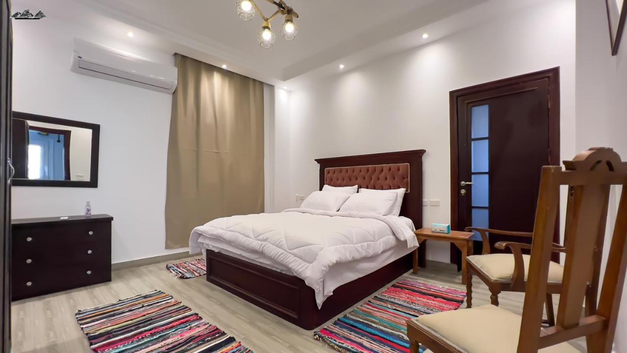 Sesa Pyramids View Apartment