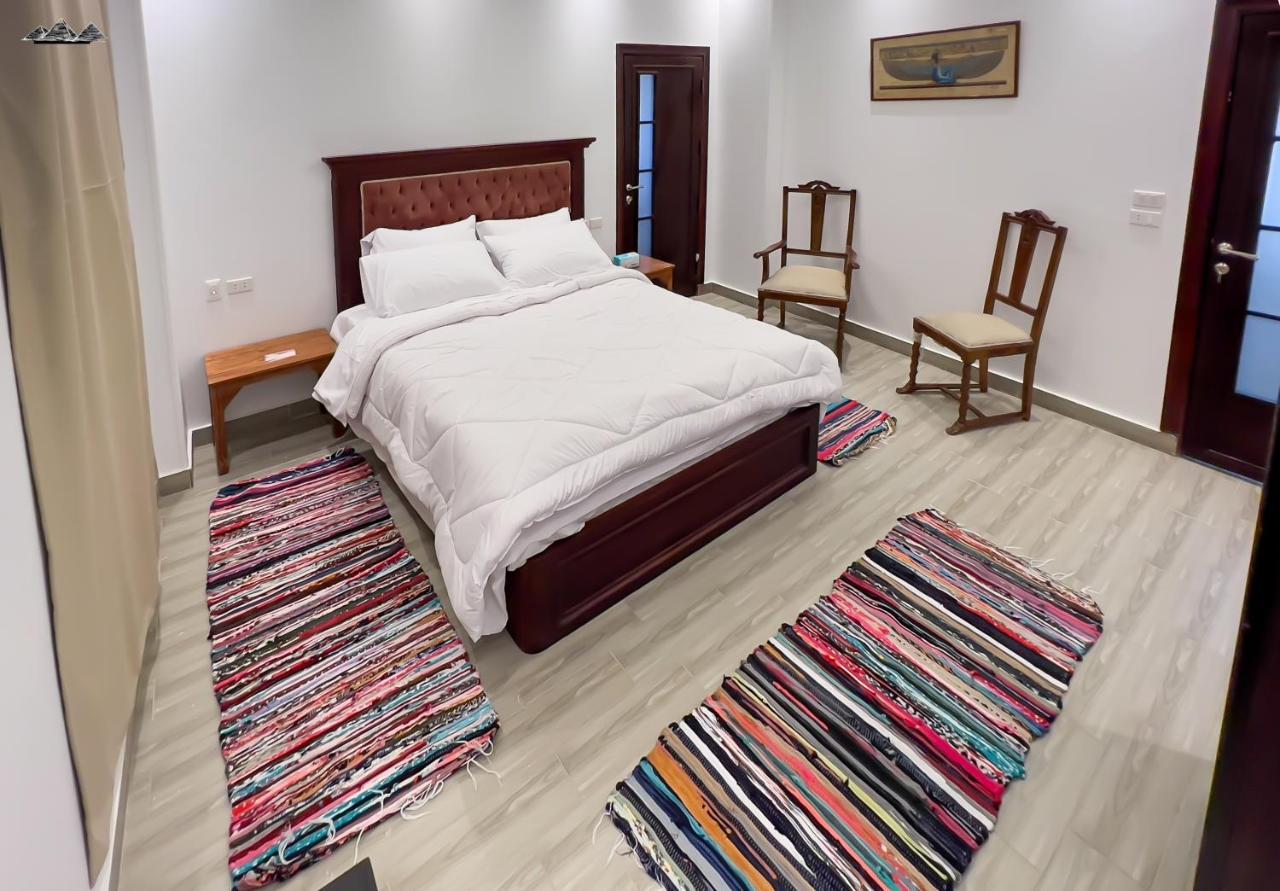 Apartment Sesa Pyramids View
