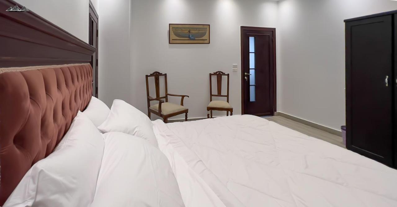 Sesa Pyramids View Apartment